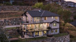 1414 Grand Forest Close Langford, BC V9B 0L2