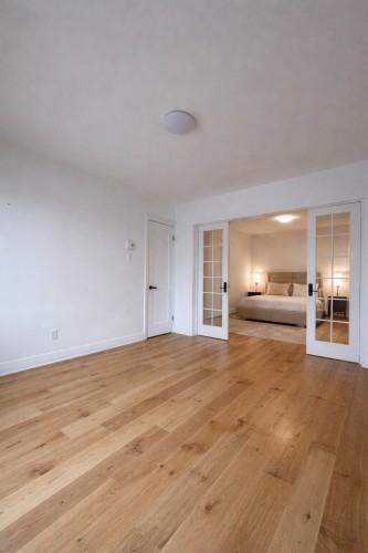 Master Bedroom - 6-8054 Rue Sagard, Montréal (Villeray/Saint-Michel/Parc-Extension), QC - Indoor