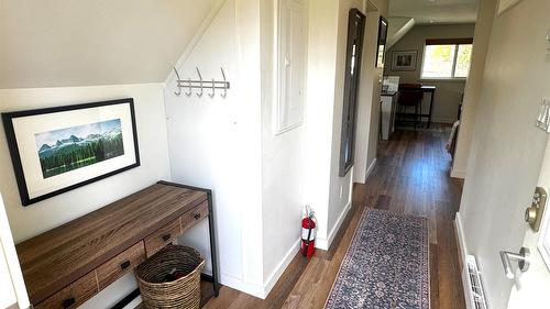 18 Park Avenue, Fernie, BC - Indoor Photo Showing Other Room