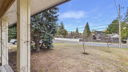 18 Park Avenue, Fernie, BC - Outdoor