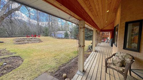 18 Park Avenue, Fernie, BC - Outdoor With Deck Patio Veranda