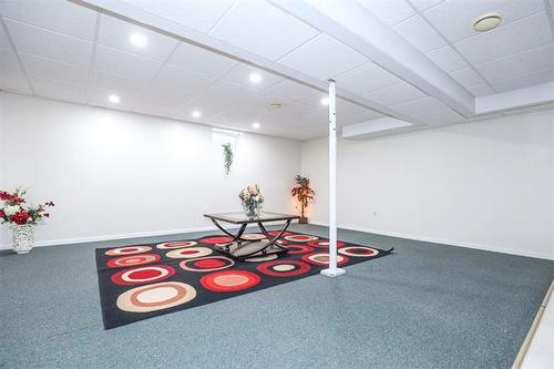 174 Dubois Pl, Winnipeg, MB 