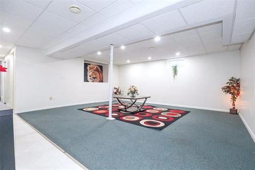 174 Dubois Pl, Winnipeg, MB 