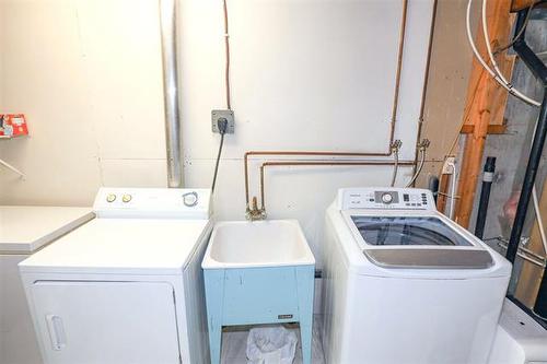 174 Dubois Pl, Winnipeg, MB 