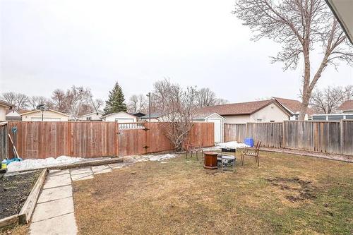 174 Dubois Pl, Winnipeg, MB 