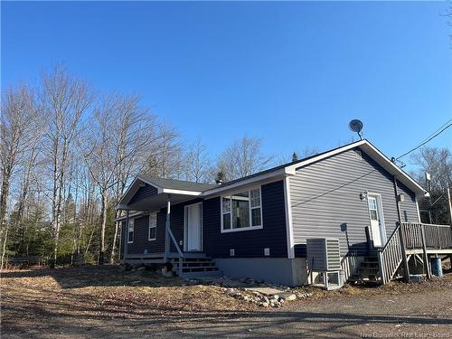 24 Cole Rd, Harvey, NB 