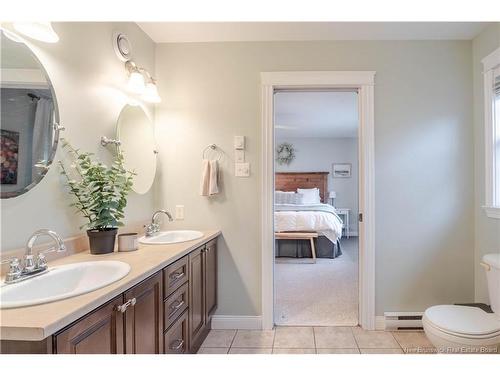 129 James St, Fredericton, NB 