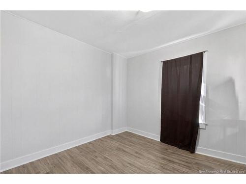 2 Copp St, Sackville, NB - Indoor Photo Showing Other Room