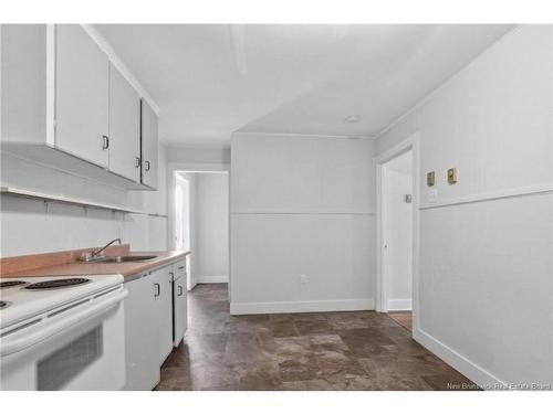 2 Copp St, Sackville, NB - Indoor Photo Showing Kitchen