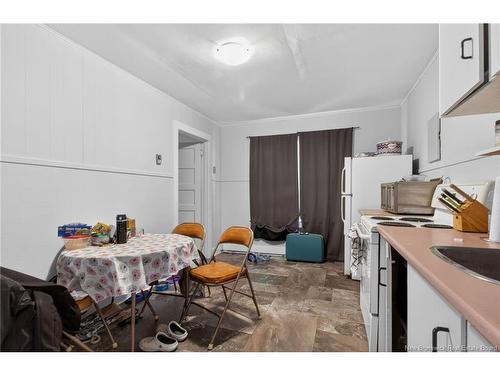 2 Copp St, Sackville, NB - Indoor Photo Showing Kitchen