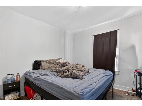 2 Copp St, Sackville, NB - Indoor Photo Showing Bedroom