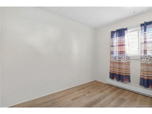 2 Copp St, Sackville, NB - Indoor Photo Showing Other Room