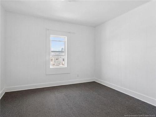 2 Copp St, Sackville, NB - Indoor Photo Showing Other Room
