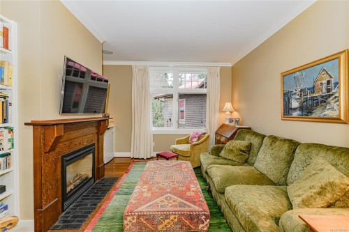 116 Acland Rd, Salt Spring, BC 