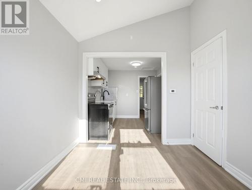 86 Adair Avenue S, Hamilton, ON - Indoor Photo Showing Other Room