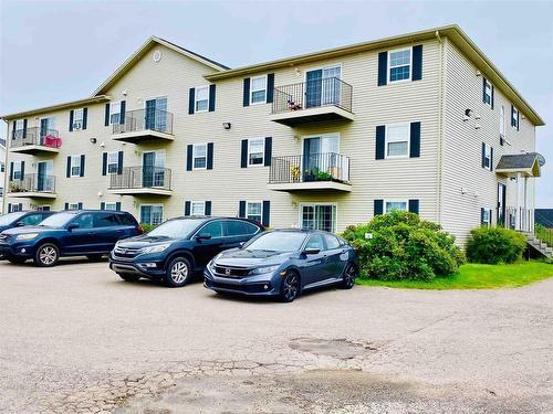 #10 33 GLEN STEWART Drive  Stratford, PE C1B 2A8