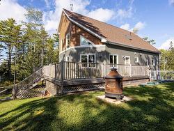 33 Eastern Point Lane East Uniacke, NS B0N 1Z0