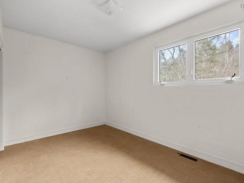 16 Glenn Drive, Halifax, NS 