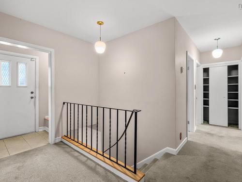 16 Glenn Drive, Halifax, NS 