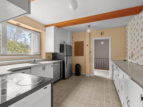 16 Glenn Drive, Halifax, NS 