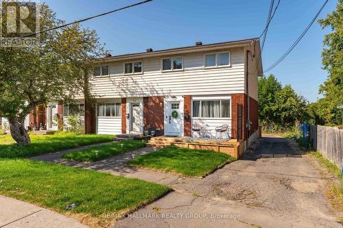 820 Grenon Avenue, Ottawa, ON - Outdoor
