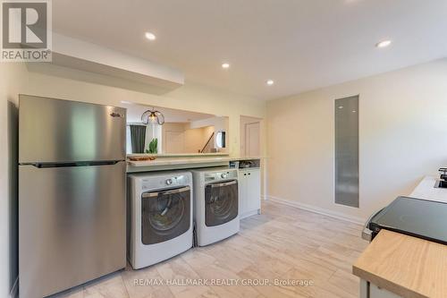 820 Grenon Avenue, Ottawa, ON - Indoor Photo Showing Laundry Room