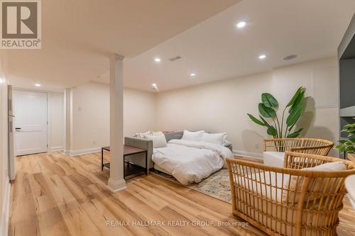 820 Grenon Avenue, Ottawa, ON - Indoor