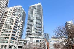 1812 - 98 LILLIAN STREET Toronto, ON M4S 0A5