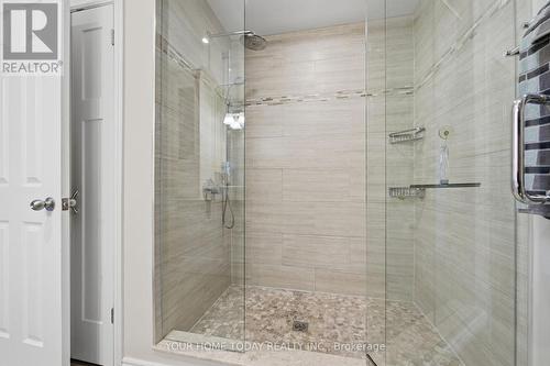 83 Atwood Avenue, Halton Hills, ON - Indoor Photo Showing Bathroom