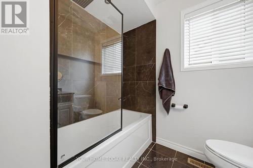 83 Atwood Avenue, Halton Hills, ON - Indoor Photo Showing Bathroom