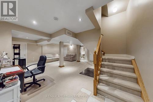 75 Gloria Crescent, Whitby, ON - Indoor Photo Showing Other Room