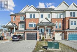 149 TAUCAR GATE  Bradford West Gwillimbury, ON L3Z 0V7