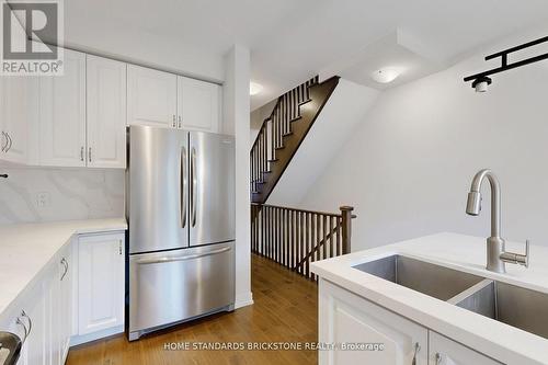 215 Salterton Circle, Vaughan, ON - Indoor Photo Showing Kitchen With Double Sink