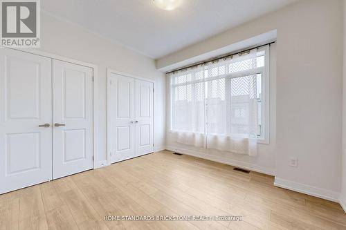 215 Salterton Circle, Vaughan, ON - Indoor Photo Showing Other Room