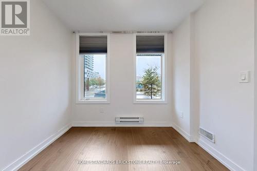 215 Salterton Circle, Vaughan, ON - Indoor Photo Showing Other Room