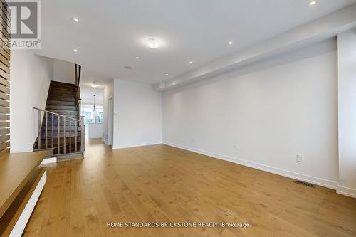 215 Salterton Circle, Vaughan, ON - Indoor Photo Showing Other Room