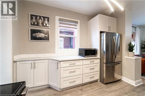 19 Century Street, Hamilton, ON - Indoor Photo Showing Kitchen