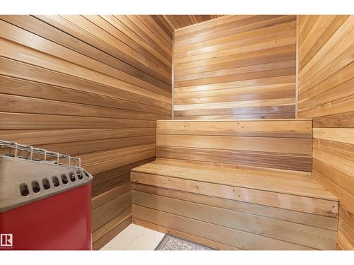 101 Westridge Rd Nw, Edmonton, AB - Indoor Photo Showing Other Room