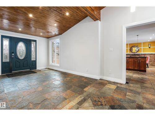 101 Westridge Rd Nw, Edmonton, AB - Indoor Photo Showing Other Room