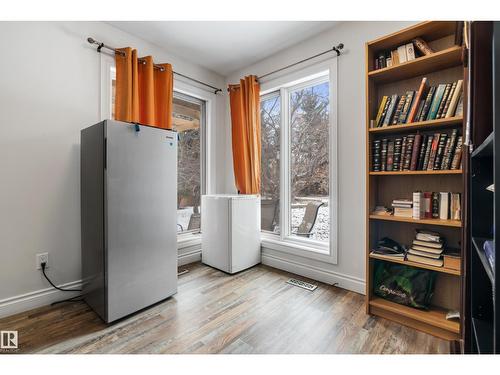 101 Westridge Rd Nw, Edmonton, AB - Indoor