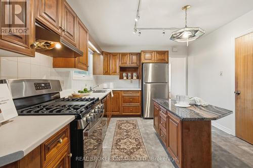 1294 Fernwood Drive, Ottawa, ON - Indoor Photo Showing Kitchen