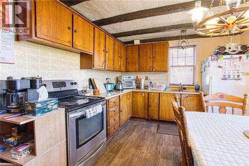 227 Stone Church Road W, Hamilton, ON - Indoor Photo Showing Kitchen With Double Sink