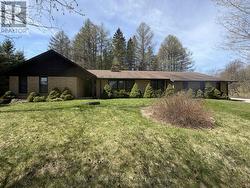 570 KETTLEBY ROAD King, ON L7B 0C9