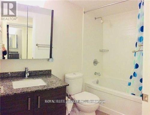 509 - 8200 Birchmount Road E, Markham, ON - Indoor Photo Showing Bathroom