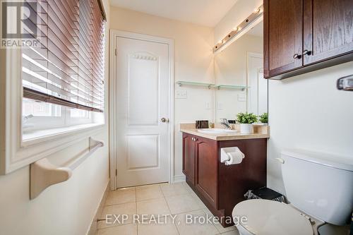 20 Everett Street, Markham, ON - Indoor Photo Showing Bathroom