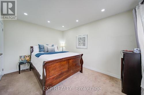 20 Everett Street, Markham, ON - Indoor Photo Showing Bedroom