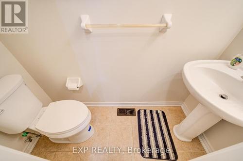 20 Everett Street, Markham, ON - Indoor Photo Showing Bathroom
