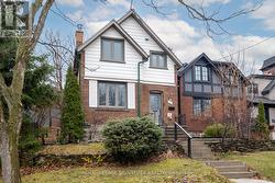 562 INDIAN ROAD Toronto, ON M6P 2C2