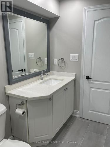 34 Ebury (Lower) Drive, Brampton, ON - Indoor Photo Showing Bathroom