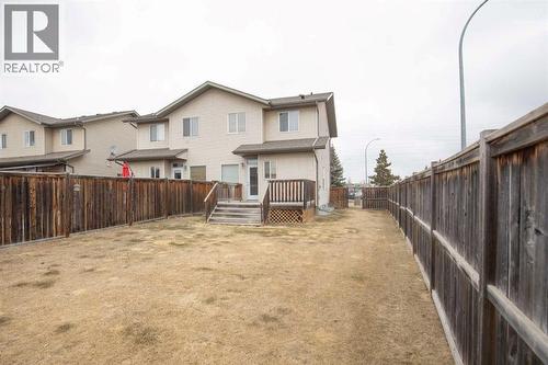 1 Ivey Close, Red Deer, AB - Outdoor